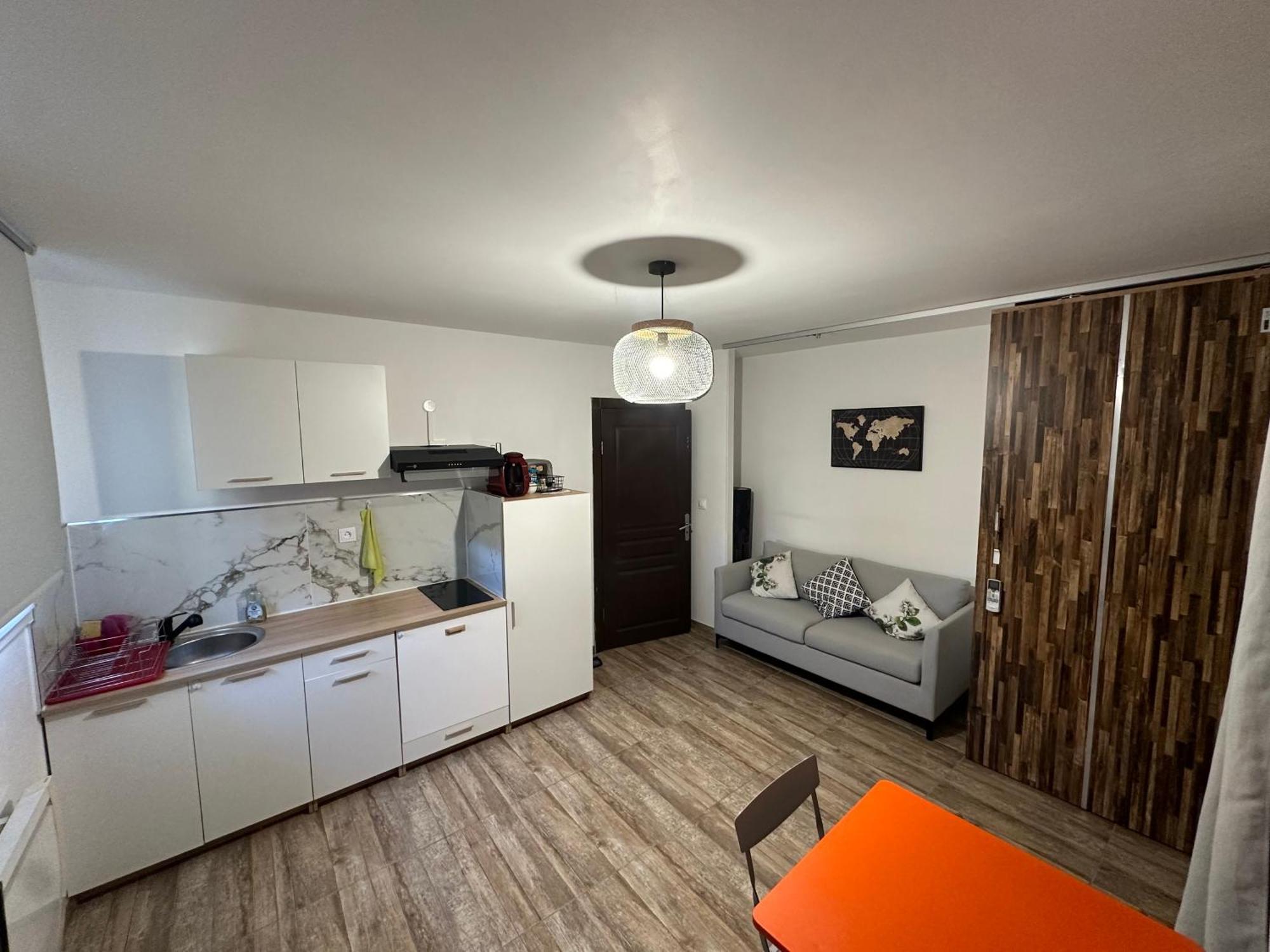 Appartement Prive Dans Villa Монтобан Экстерьер фото